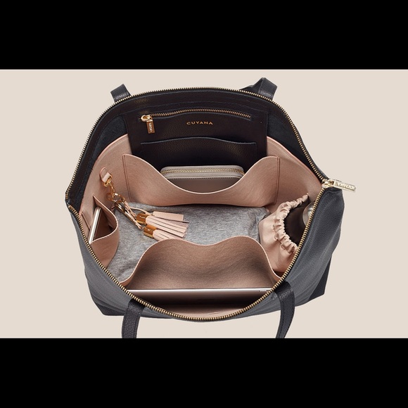 Cuyana Handbags - Cuyana handbag insert